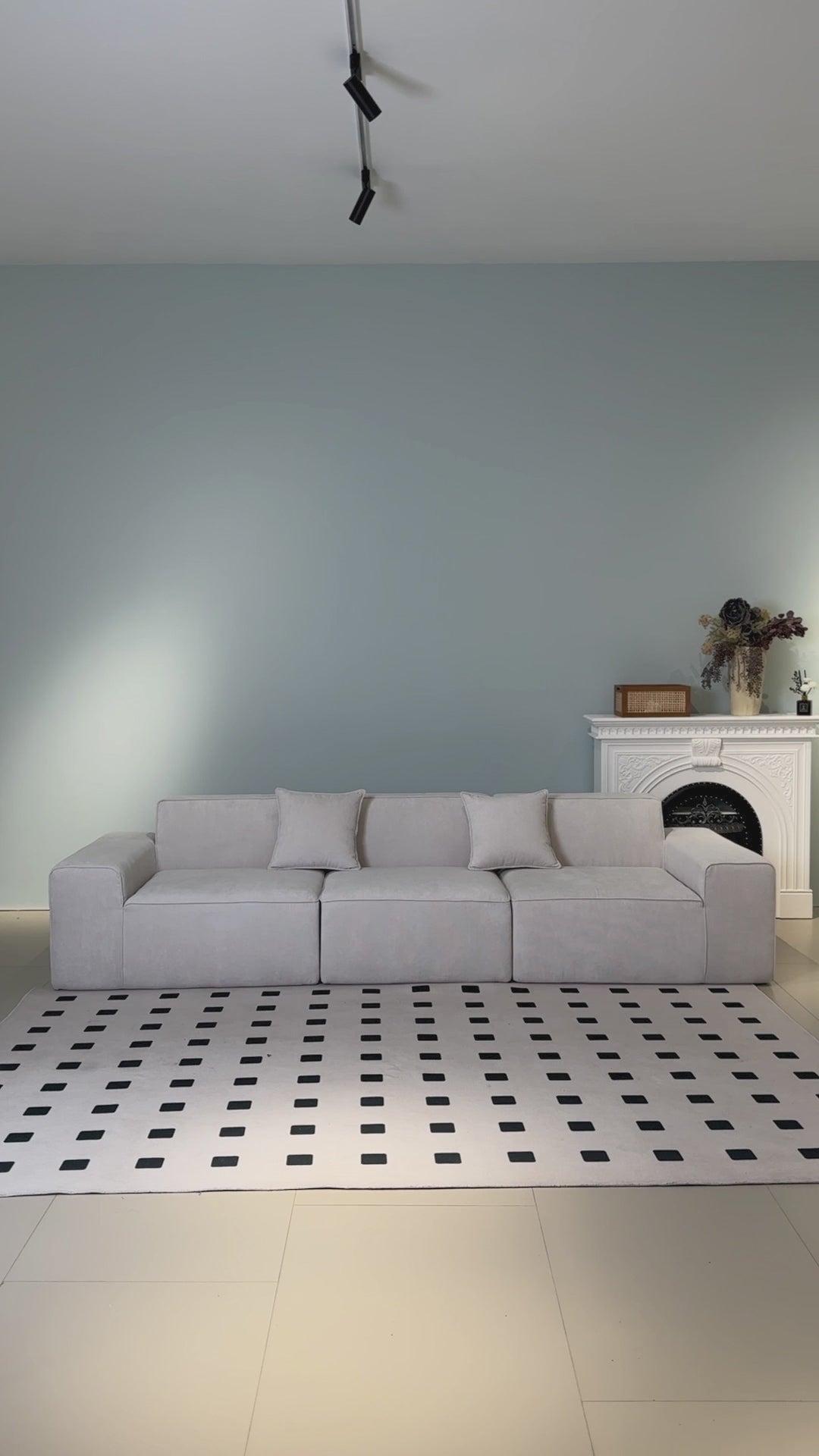 Cargar vídeo: Sofá YUGEN White 3 plazas